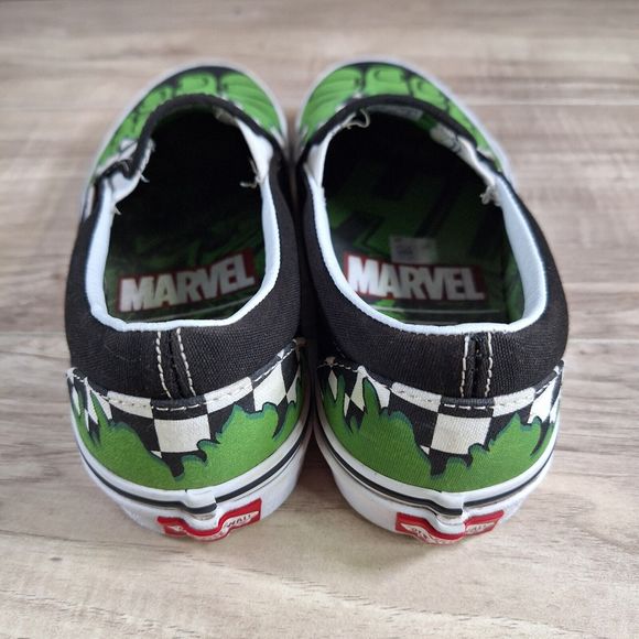 Vans Off The Wall Marvel HULK Slip-On Shoes Checkerboard Hulk Feet Women Sz 7.5 - Picture 4 of 11